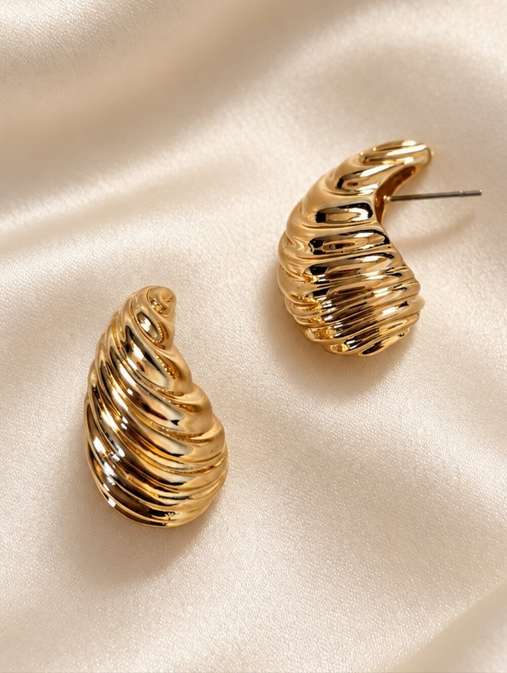 Gold Swirl Teardrop Hoop Earrings